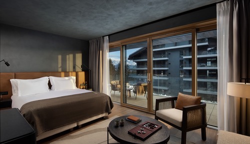 Room, 3 Bedrooms, Terrace