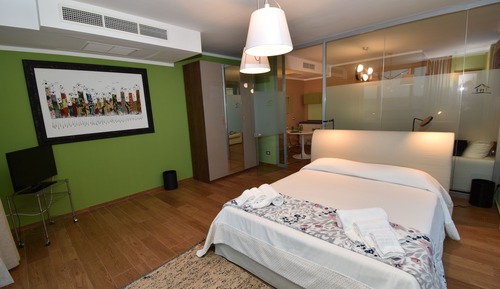 Business Apartment
