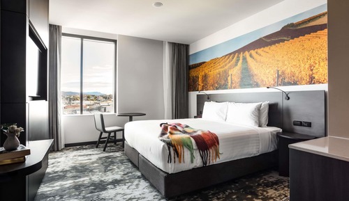 Superior Room, 1 King Bed, Accessible, Ocean View