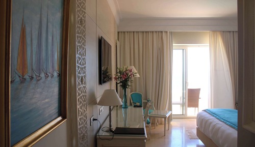 Superior Room, 1 King Bed