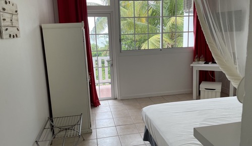 Superior Triple Room, Ensuite, Sea View