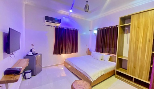 Traditional Apartment