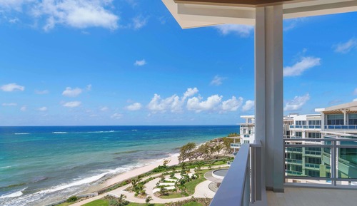 Suite, 1 King Bed, Balcony (Terra)