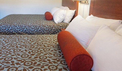 Basic Room, 2 Queen Beds, Non Smoking