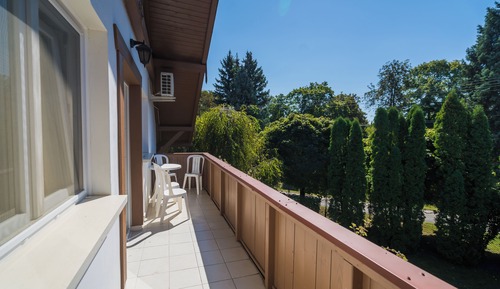 Standard Double Room, Balcony, Courtyard View