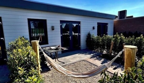 Deluxe Studio Suite, 1 Bedroom, Non Smoking, Garden Area
