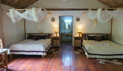Luxury Cottage, 2 Queen Beds