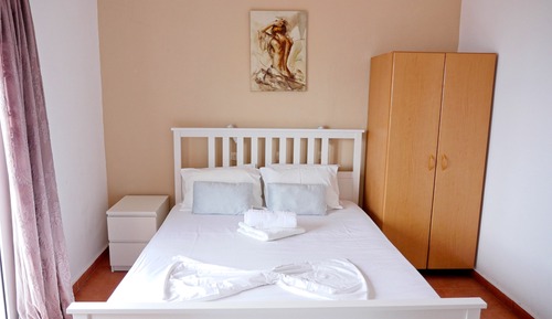 Premier Apartment