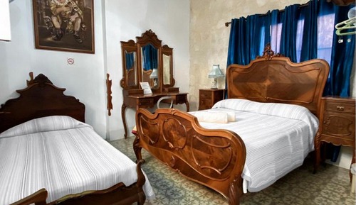Comfort Triple Room