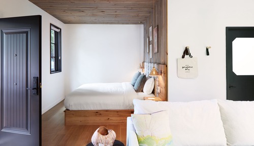 Premium Room, 1 King Bed with Sofa bed