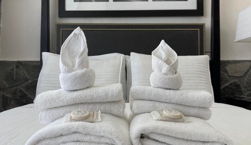 Deluxe Suite, 2 Bedrooms, Beach View (Deluxe 2BDR Family Suite)