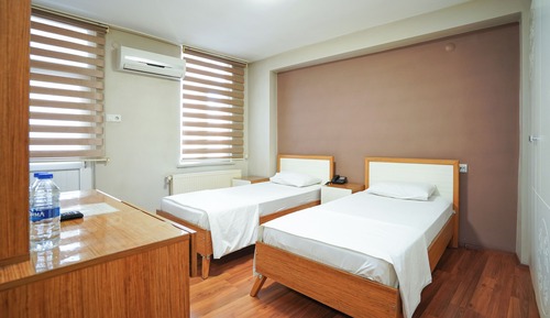 Economy Twin Room