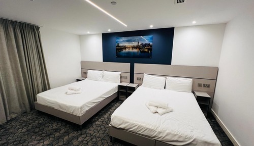 Deluxe Quadruple Room, Accessible, Ensuite
