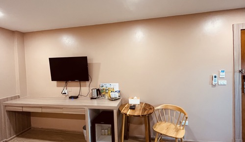 Premier Room