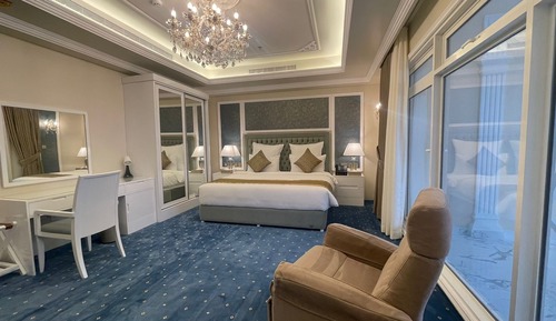 Presidential Suite