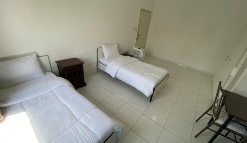 Elite Room