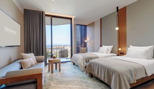 Luxe Ocean View Twin