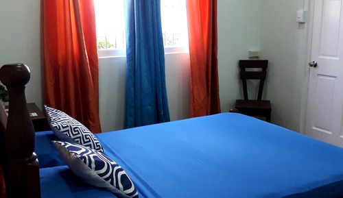 Standard Double Room, 1 Queen Bed, Non Smoking, Private Bathroom