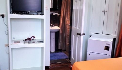 Standard Triple Room, 1 Bedroom, Private Bathroom