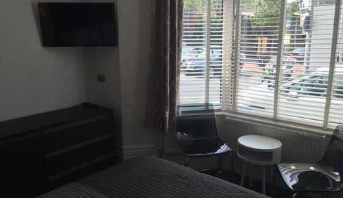 Deluxe Room, 1 King Bed