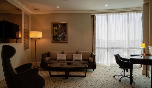 Junior Suite, 1 King Bed