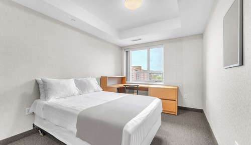 Suite, 4 Bedrooms