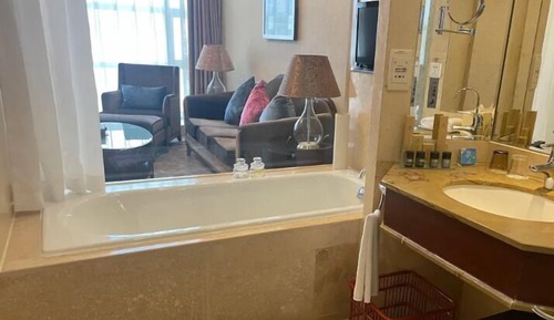 Superior Room, Multiple Beds