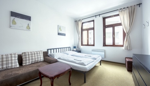Apartment (2 adults)