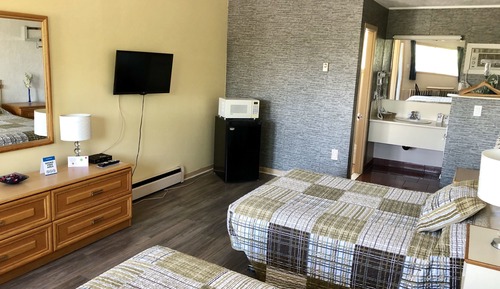 Standard Room, 2 Double Beds