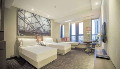 Premier Twin Room, River View
