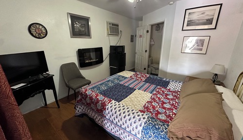 Signature Single Room