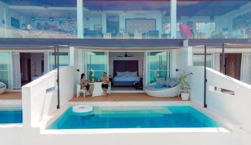 King Suite With Private Pool