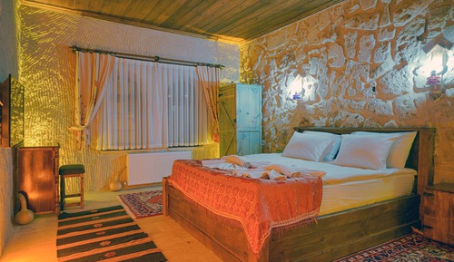Design Double Room, 1 Queen Bed, Non Smoking, Garden View