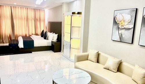 Premium Room