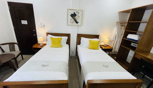 Standard Twin Room