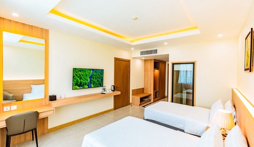 Standard Twin Room