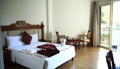 Executive Suite
