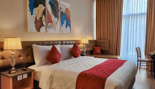 Deluxe Room, 1 King Bed, Non Smoking