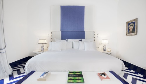 Signature Suite