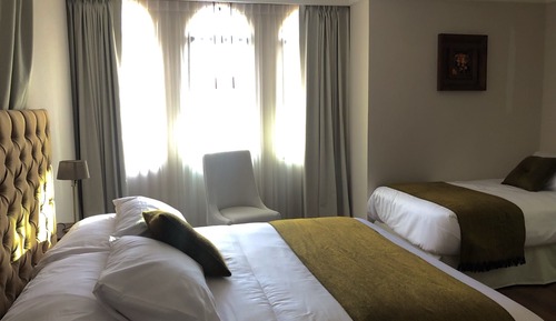 Comfort Triple Room