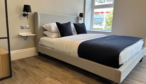 Premier Room