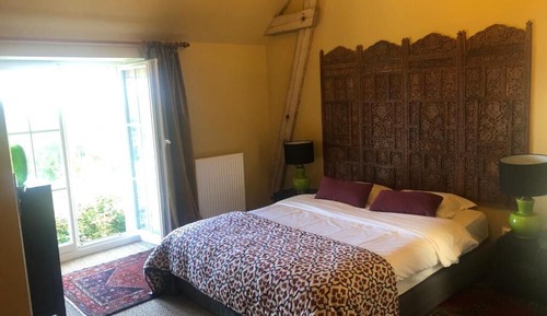 Exclusive Room