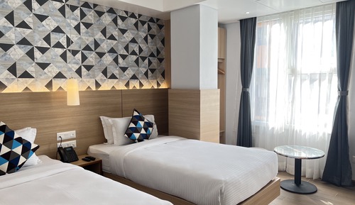 Deluxe Twin Room