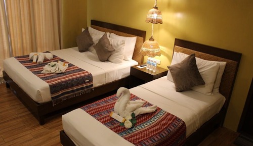 Triple Room
