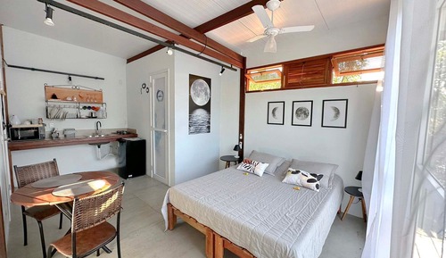 Superior Studio, 1 Queen Bed, Non Smoking, Air conditioning