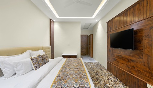 Luxury Room