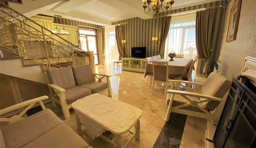 Deluxe Villa