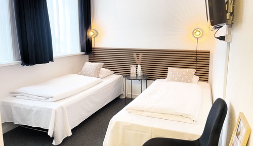Twin Room, Shared Bathroom