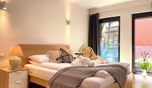 Standard Apartment, 1 Bedroom, Non Smoking, City View