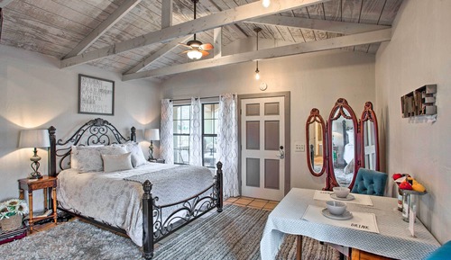 Apartment (1 Bedroom)